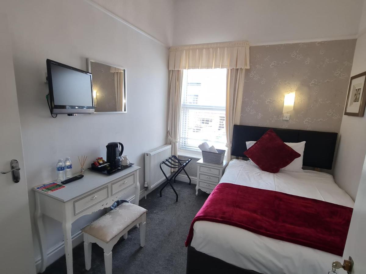 Single Room - First Floor