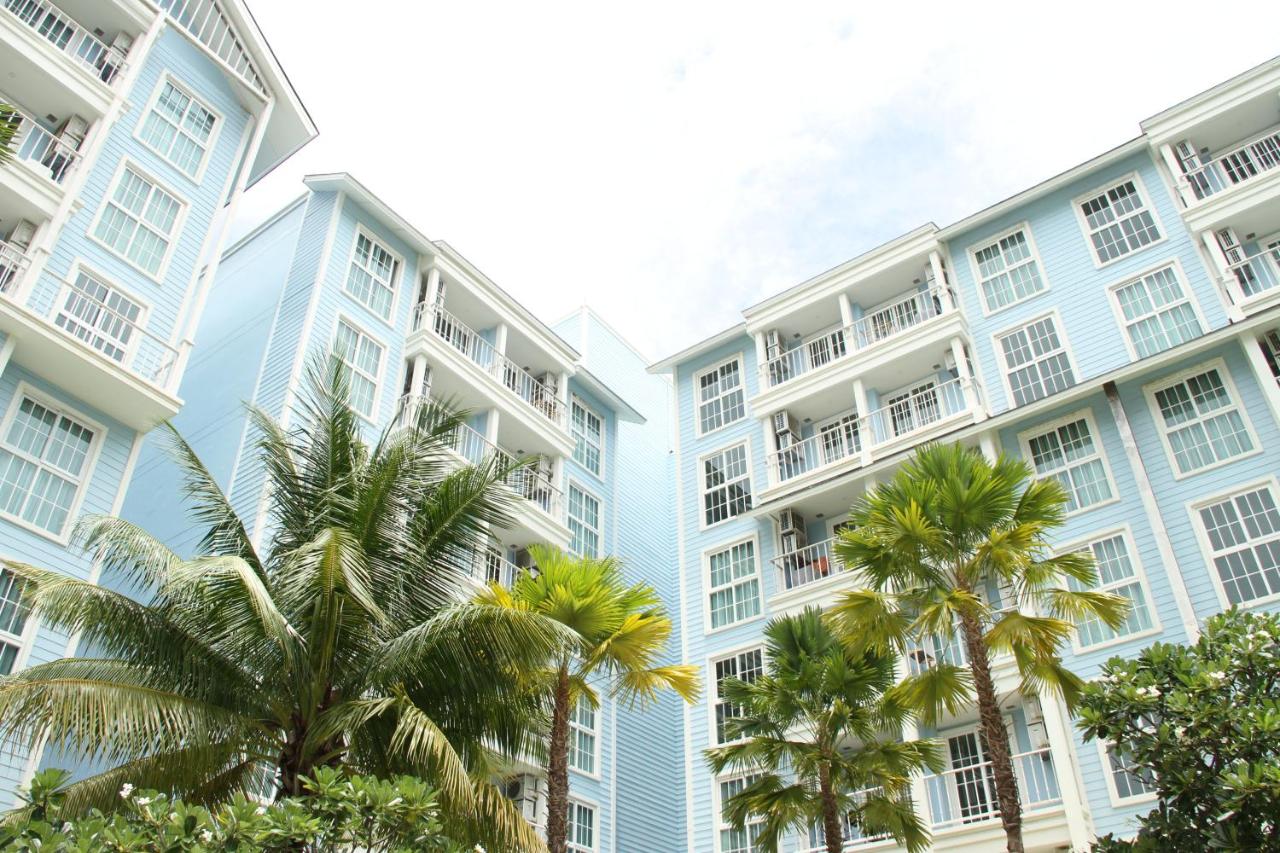 Grand Florida芭提雅带免费游泳池温泉桑拿浴和健身房瑜伽室私家海滩公寓E206 - B&B Na Jomtien