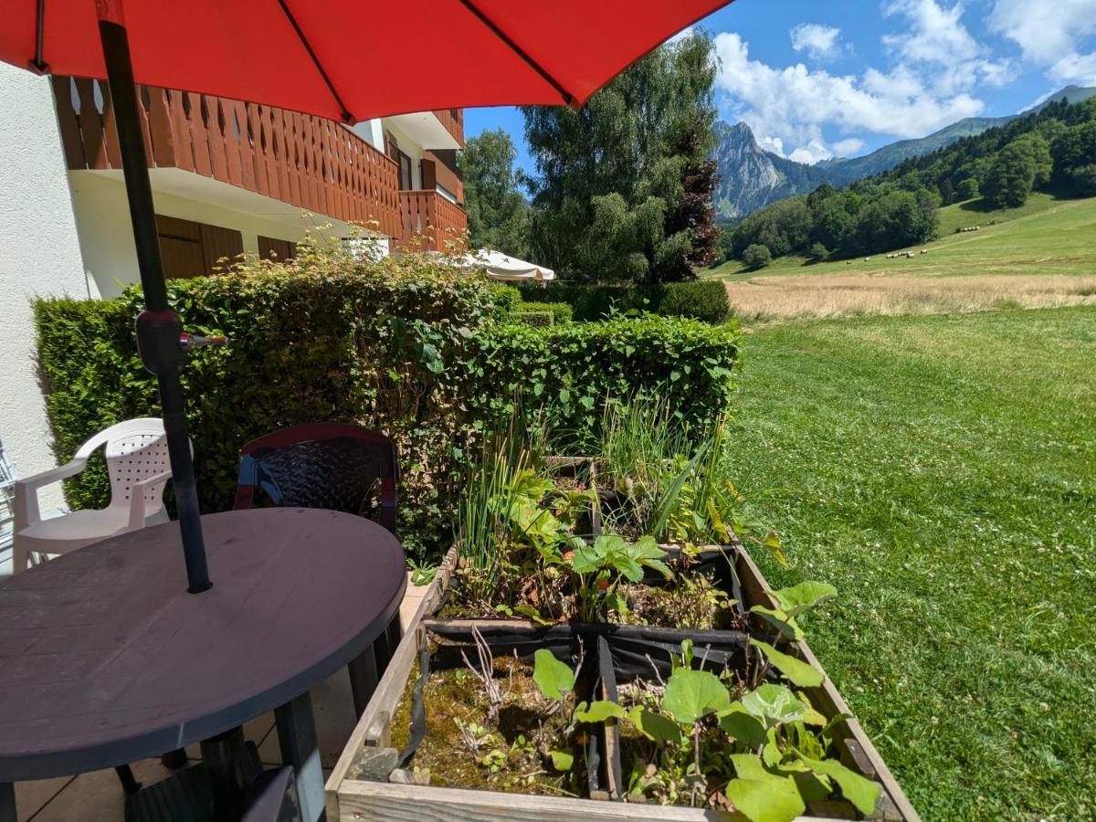 studio terrasse de charme près des pistes - B&B Bernex