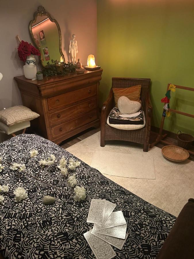 Maison avec vue Montagne pour les amateurs de Vélo VTT et Randonnées Massages sur rendez-vous - Ferienwohnung
