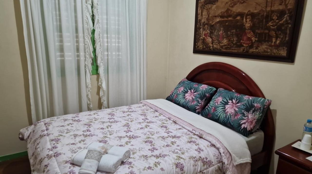 Doppelzimmer mit Gemeinschaftsbad