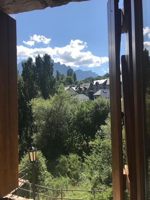 Apartamento la Abadía en Tramacastilla - Ferienwohnung