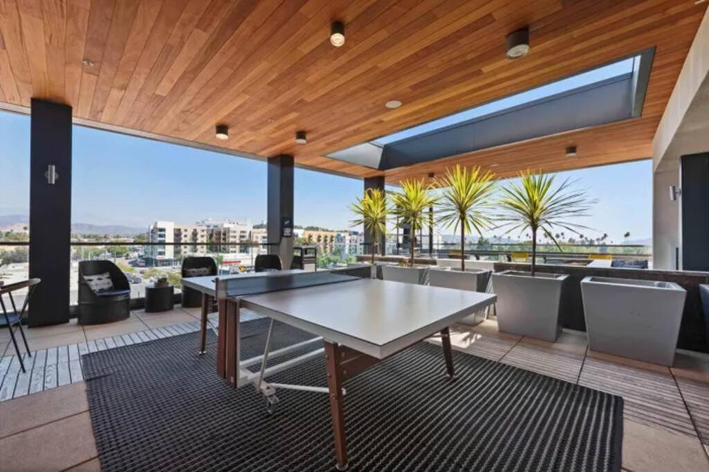 Modern and Lavish apartment - B&B Glendale