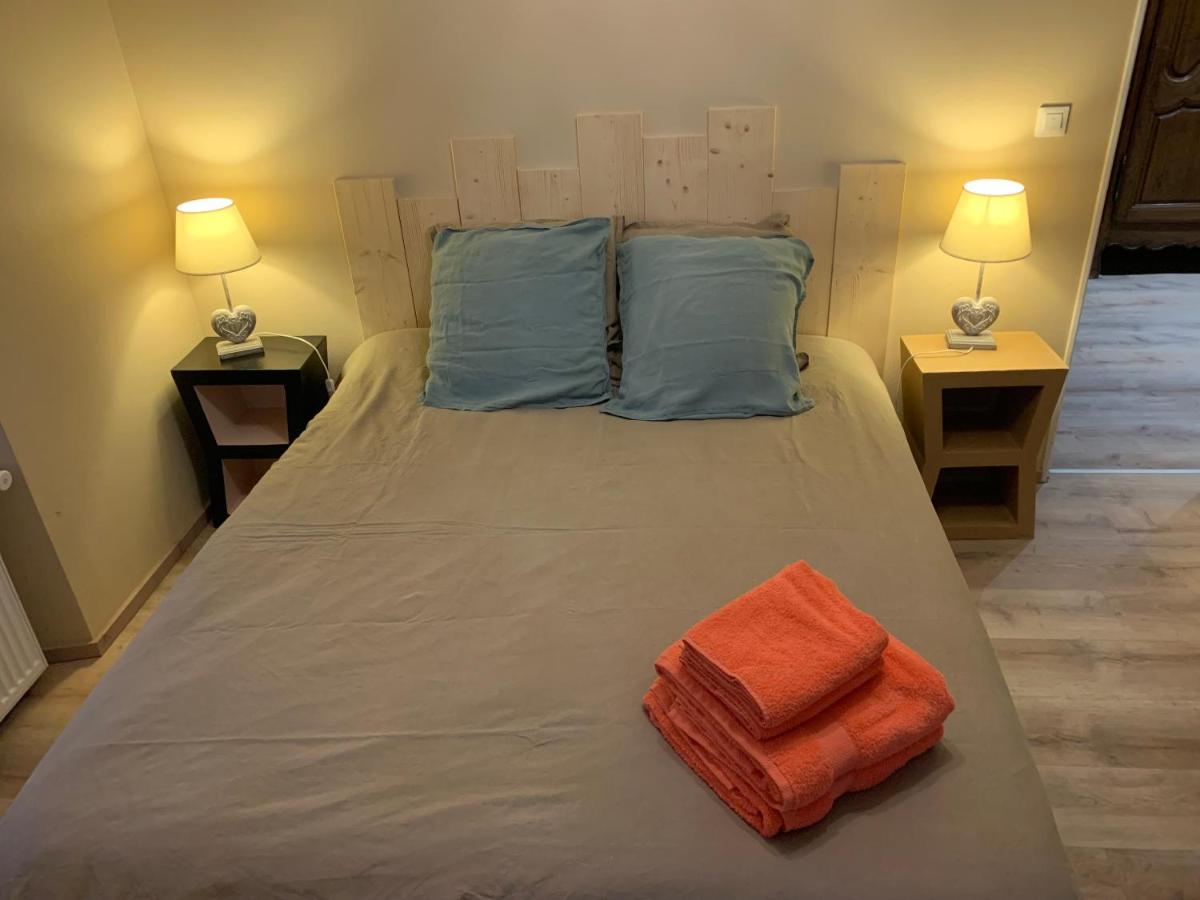 Appartamento con 2 Camere da Letto e Terrazza 