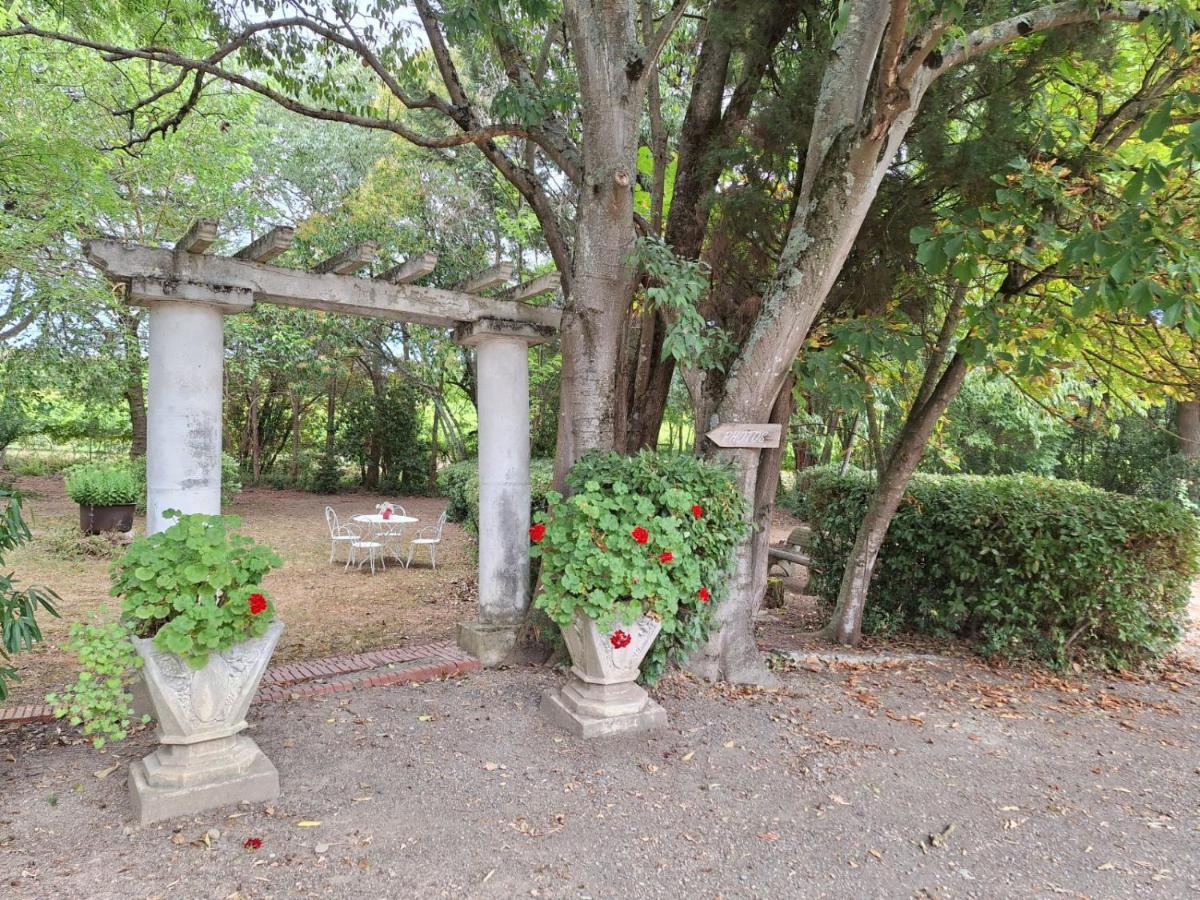Les jardins du Canal - B&B Sainte-Eulalie