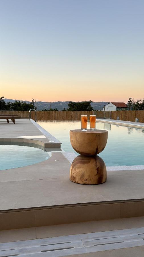 Ergini country villa with bio infinity pool & spa - B&B