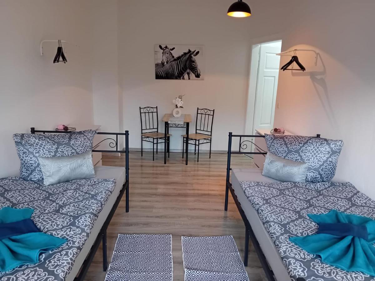 Monteur Apartments 4 - Chambres d'hôtes Crimmitschau