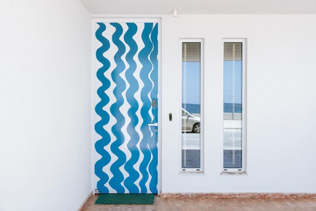 Koum Kapi Atelier-Waterfront Apartment with Sea Views - B&B La Canea