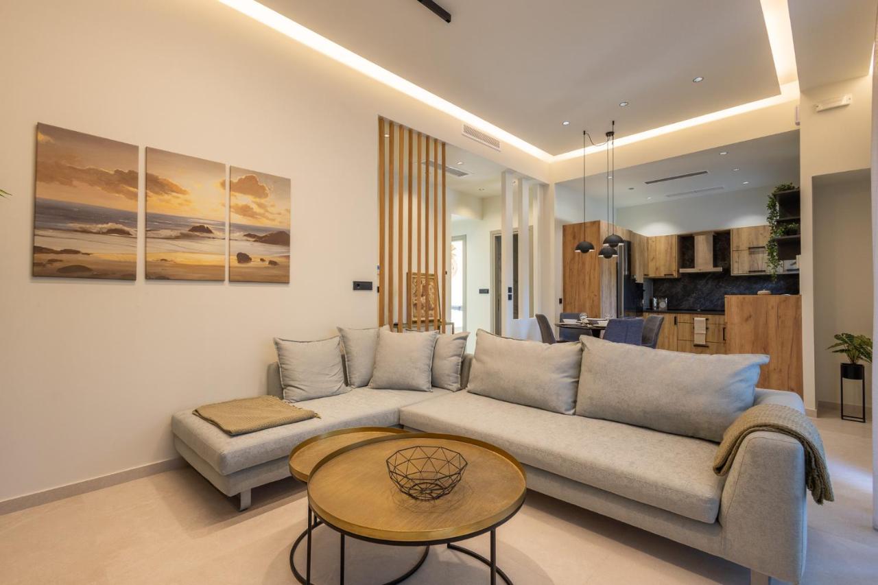 Kallithea Blue - B&B