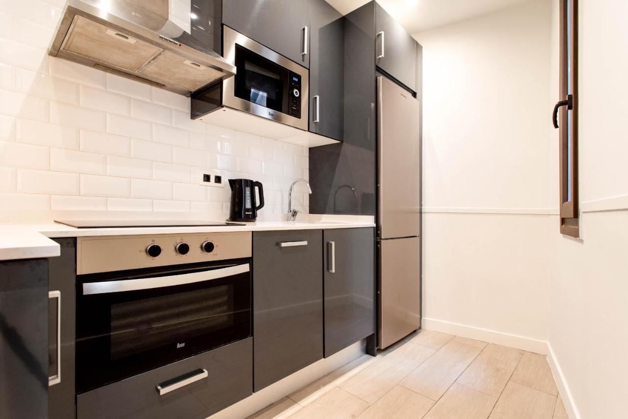Three-Bedroom Apartment V