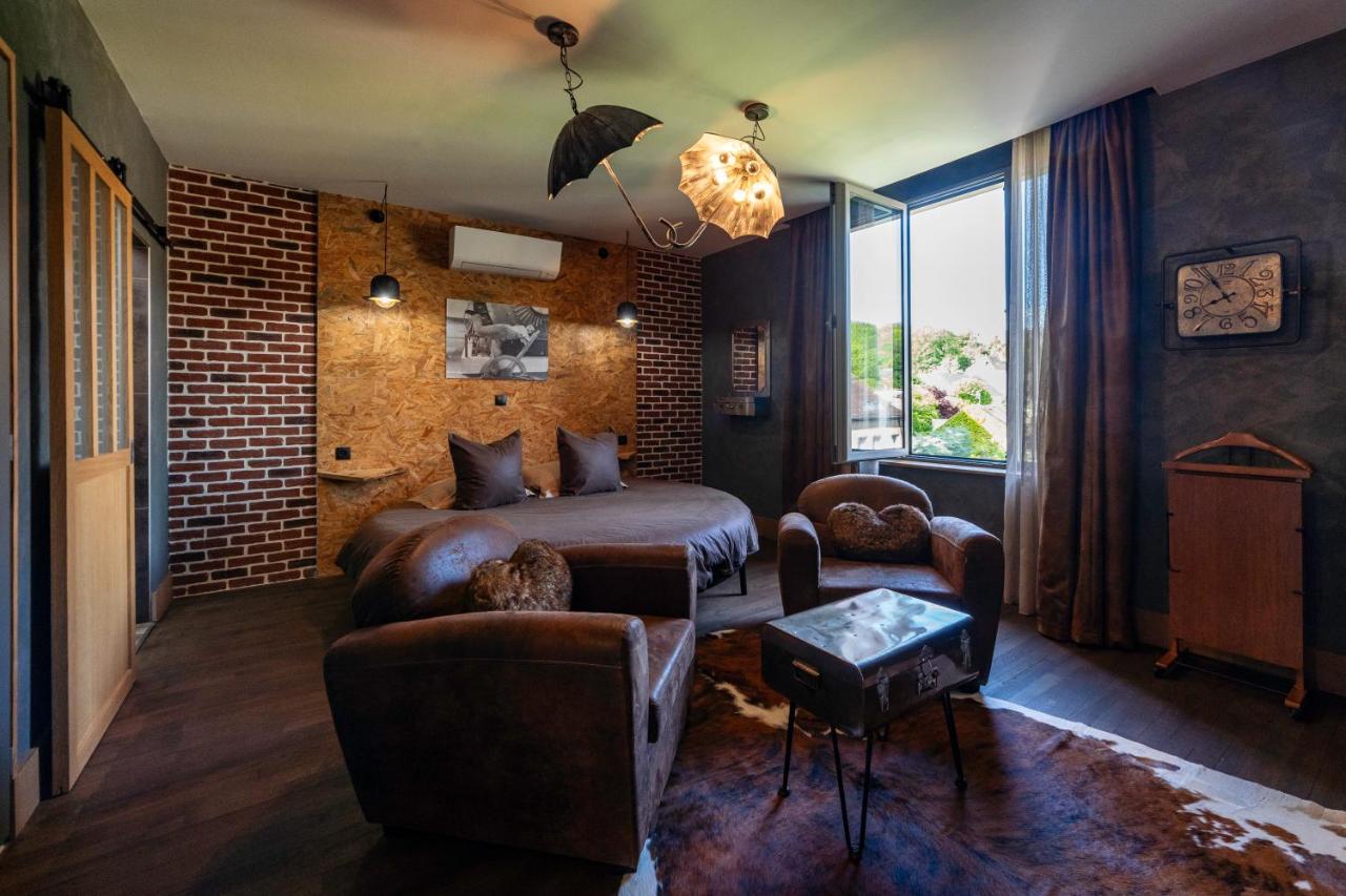 King Room with Garden View