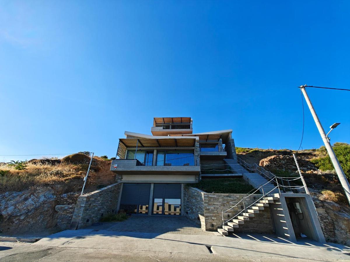 Above Blue Villas - Ferienwohnung Plomári