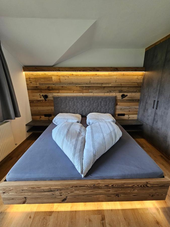 One-Bedroom Apartment with Balcony