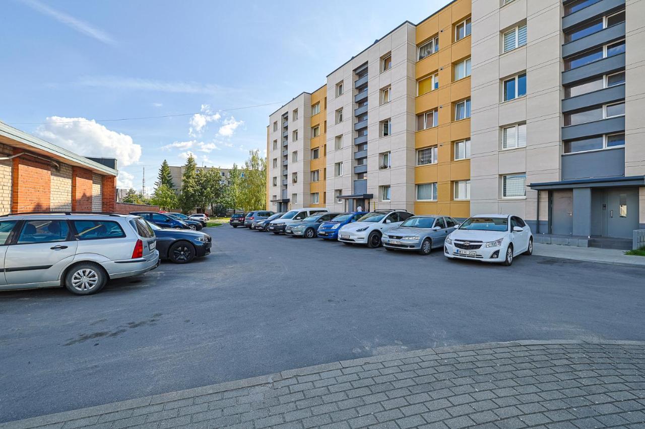 ᴄᴏʜᴏsᴛ I 2BD Apartment With Balcony - Chambres d’hôtes