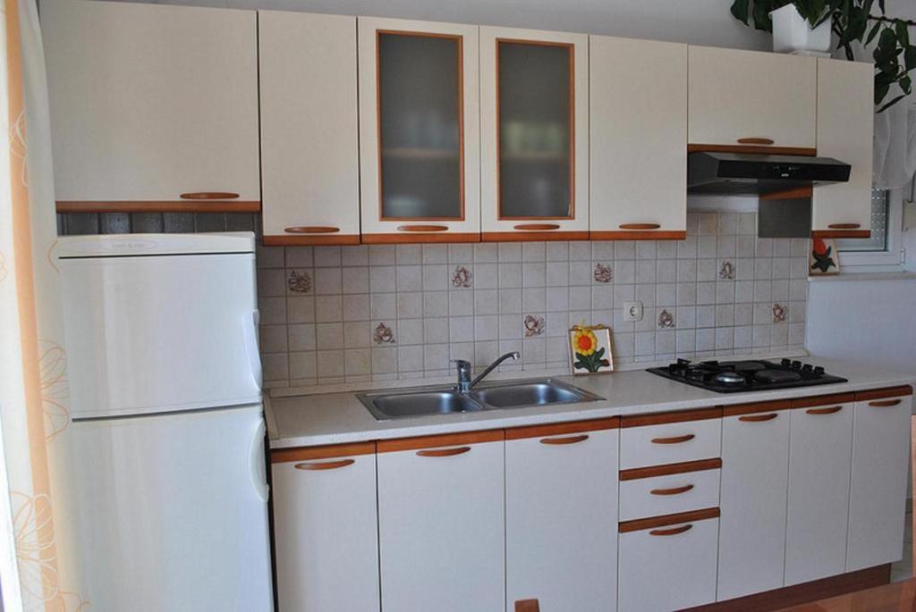 Two-Bedroom Apartment with Sea View