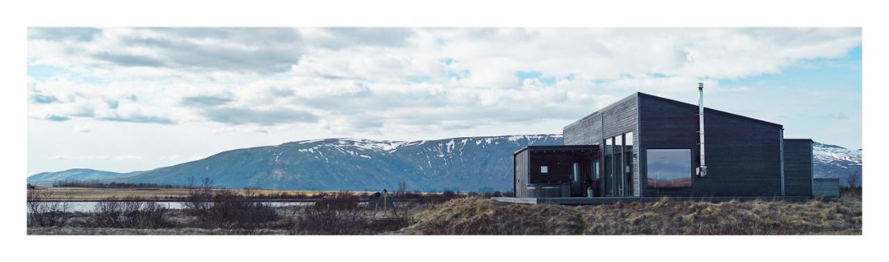 Austurey - Lakefront Villa - B&B Laugarvatn