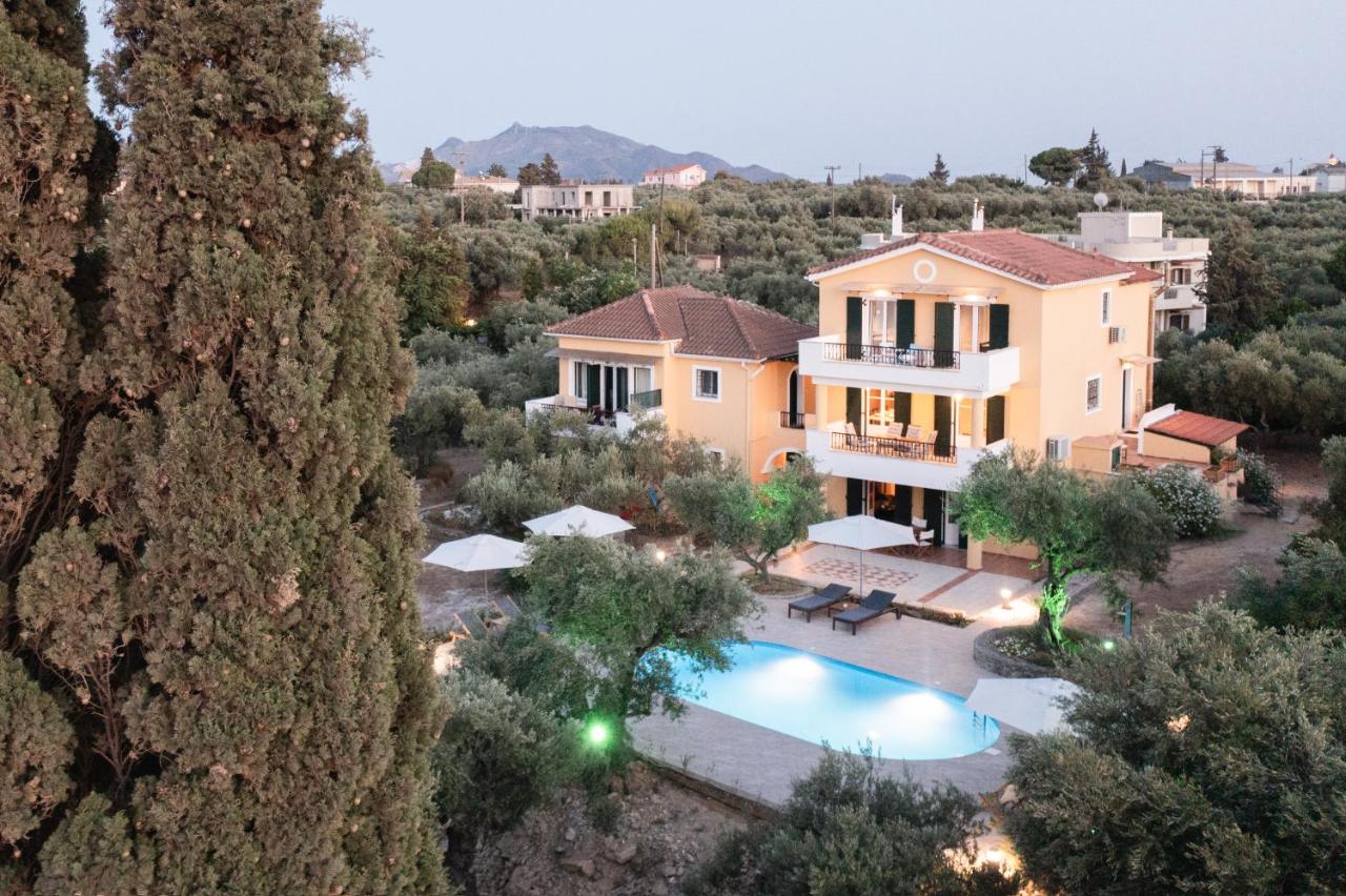 Akrotiri Sea View Maisonette - B&B