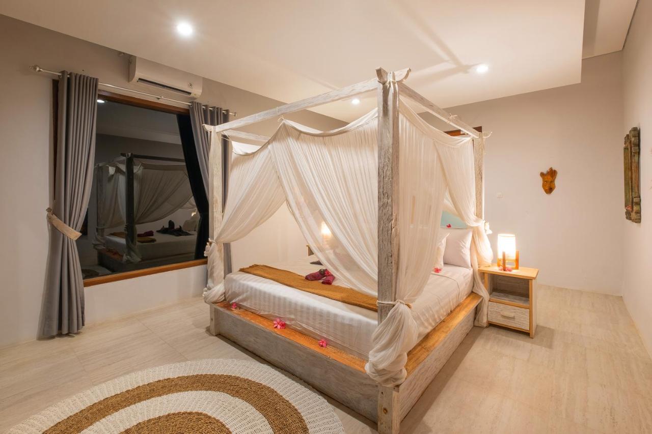 Superior Room with Ocean View 1