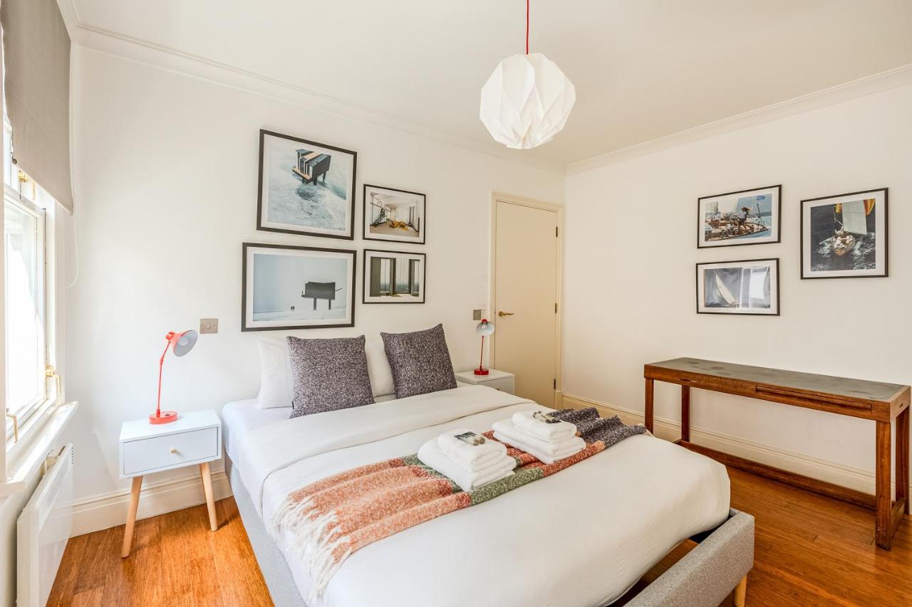 Central 1BR Apt, City of London, 2min Aldgate tube - B&B