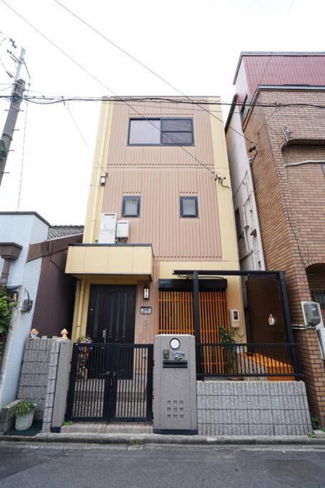 锦 荣園名古屋駅徒歩圈市中心稀有带日式庭院的3层小楼整栋出租 6个房间3个浴室3个卫生间 - Ferienwohnung Nagoya