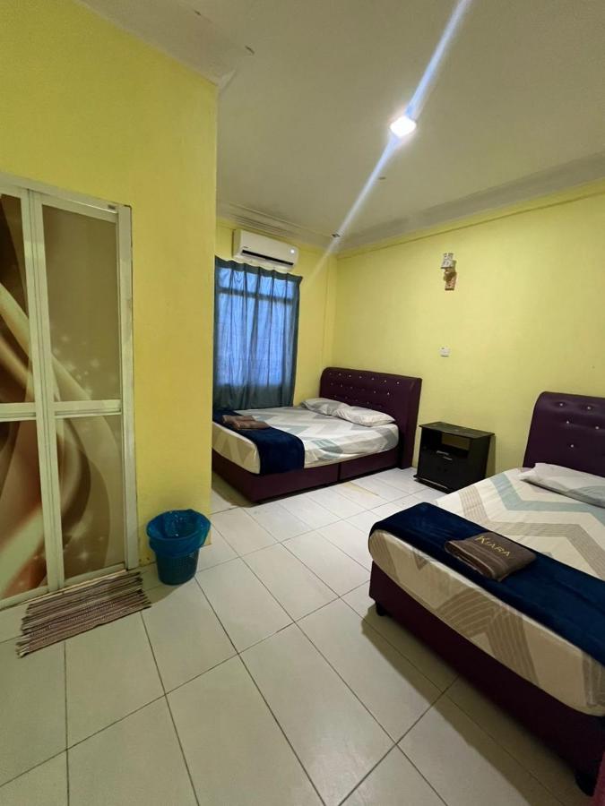 Basic Triple Room