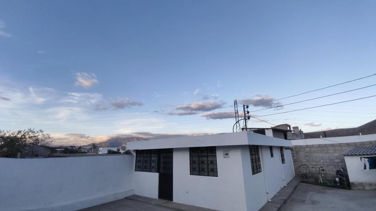 Acogedora Casa Completa con jacuzzi privado - B&B
