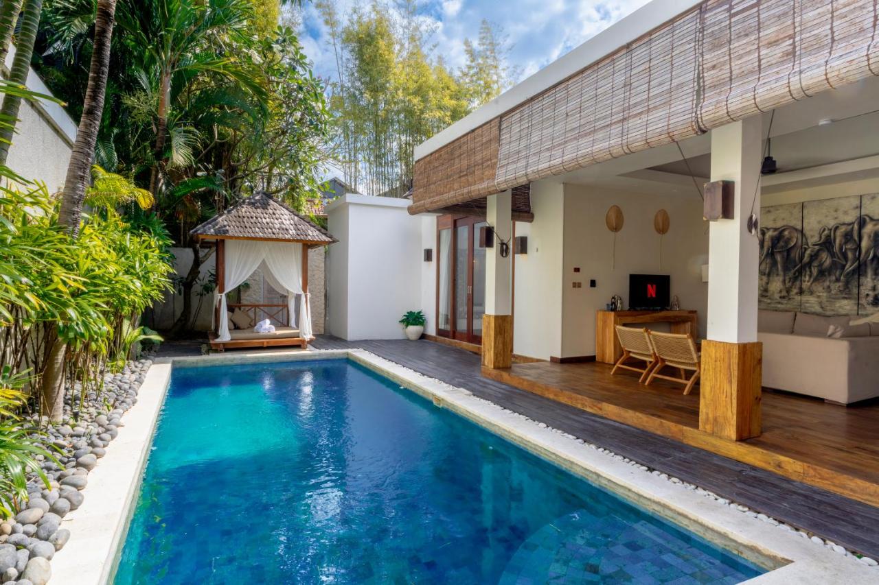 Villa Chloe Seminyak - B&B