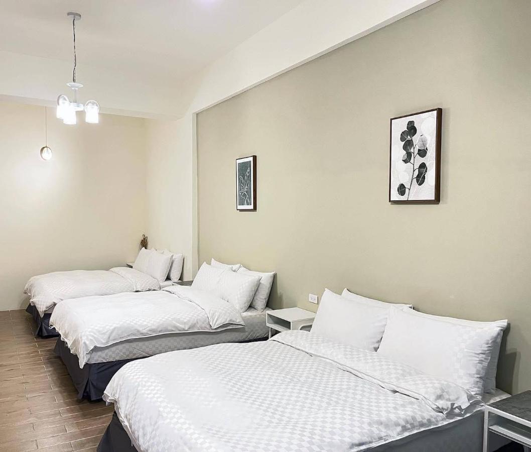 Familiensuite mit Balkon