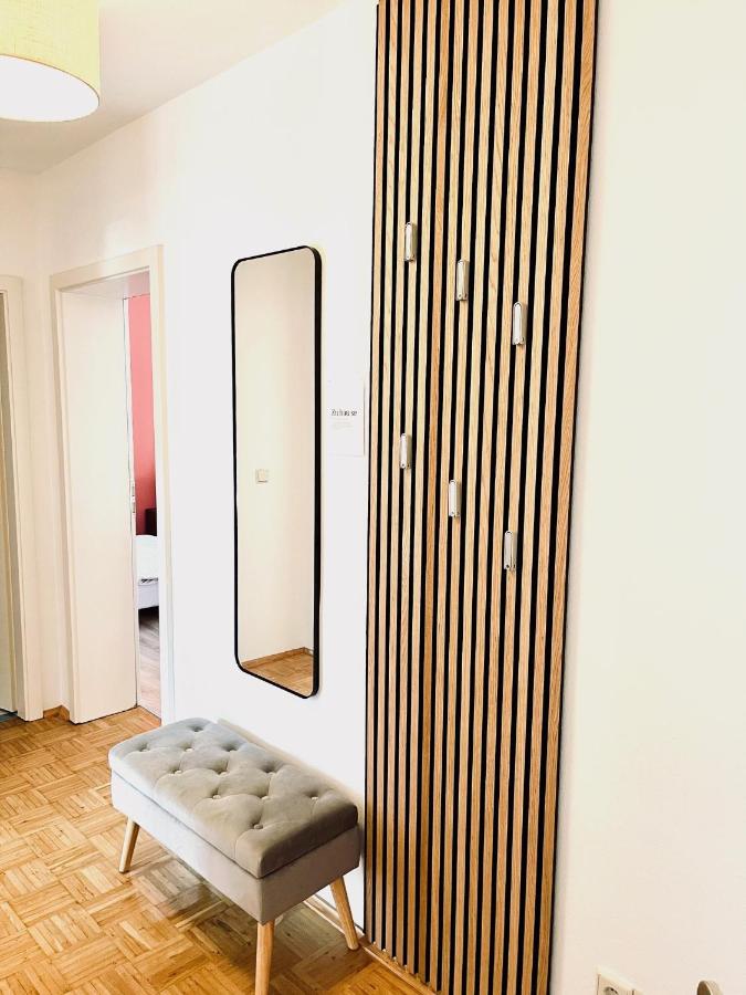 Design FerienOase mit Einzelbetten - 2 Schlafzimmer - Waschmaschine - Parkplatz - Ferienwohnung