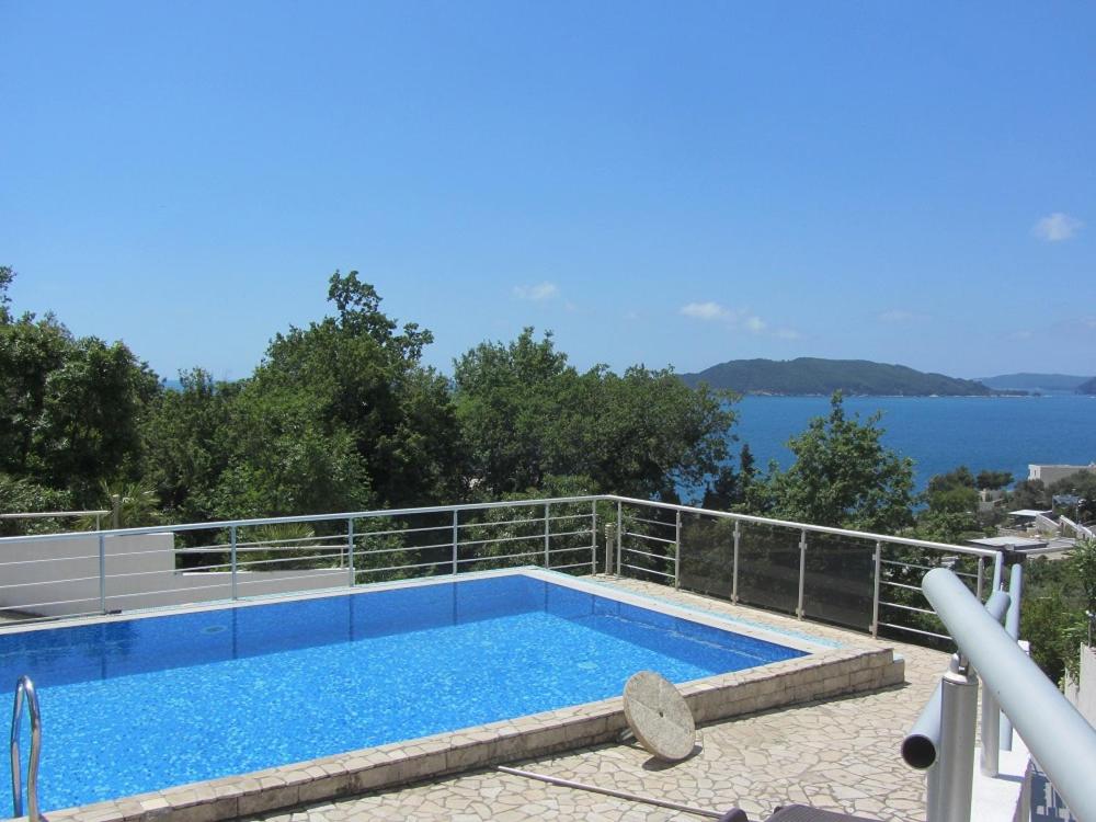 Prelepi stan 65 m sa pogledom na more u Przno-Podlicak - B&B