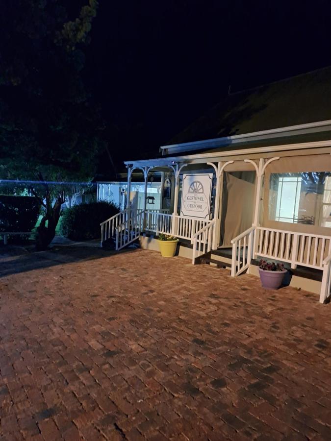 Camera Standard Doppia con Letti Singoli