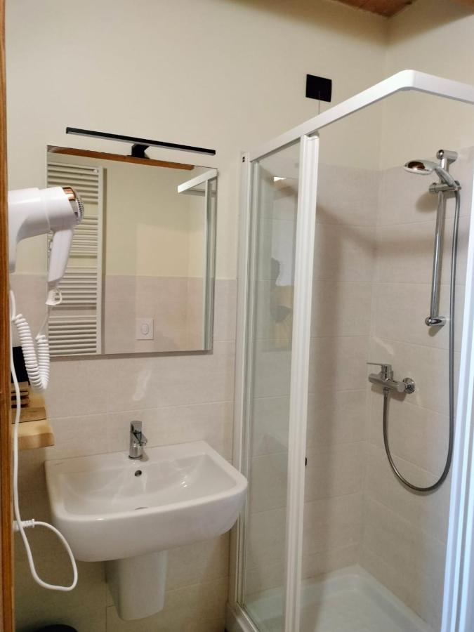 Habitación Doble con baño privado - 1 o 2 camas