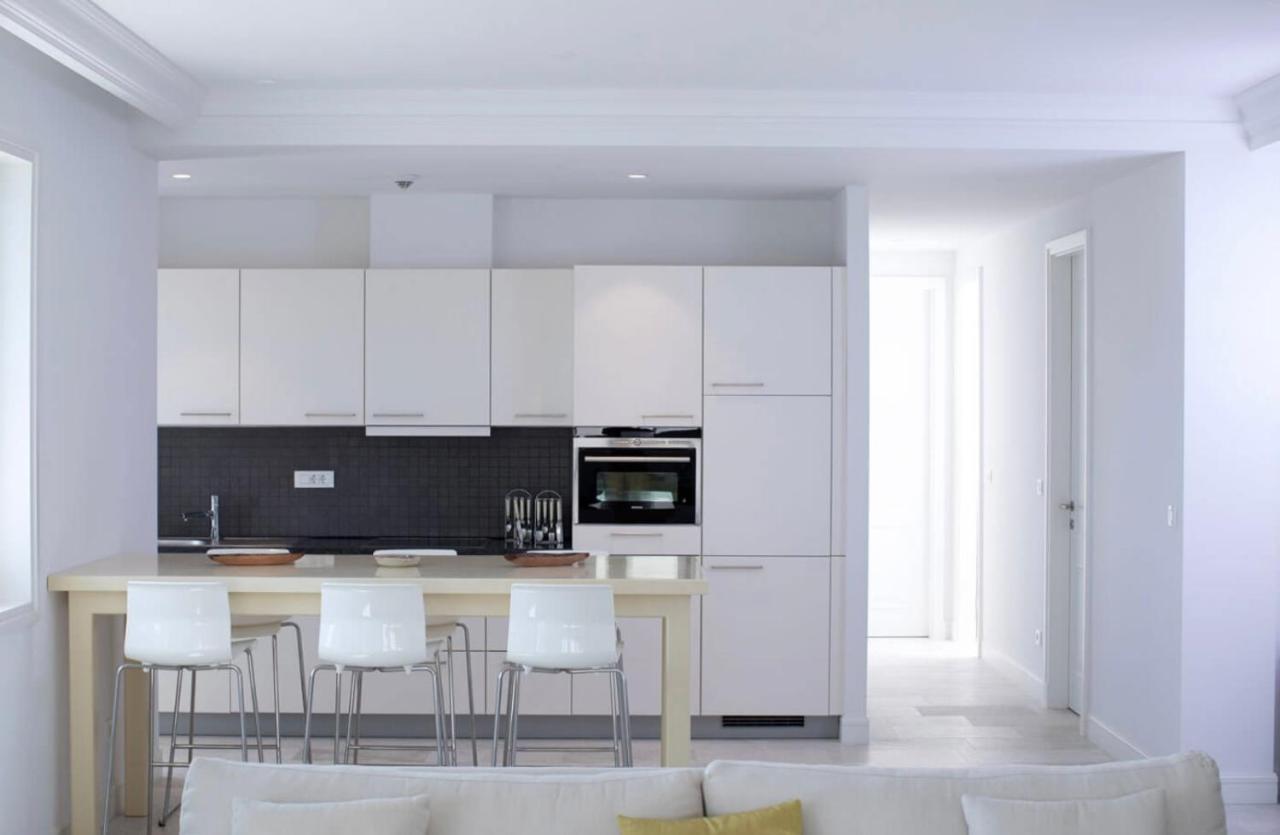 Sea View Three Bedroom Apartment - Marina Village - B&B Teodo