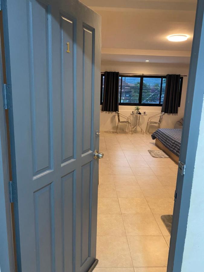 Deluxe Suite met 1 Slaapkamer en Uitzicht op de Stad