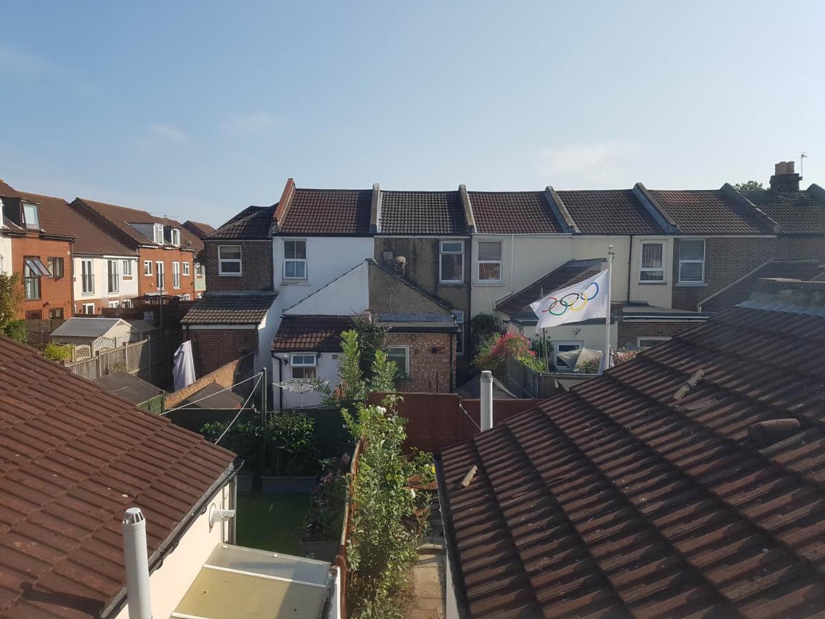 Portsmouth House near Centre 3 Bedrooms - Chambres d’hôtes