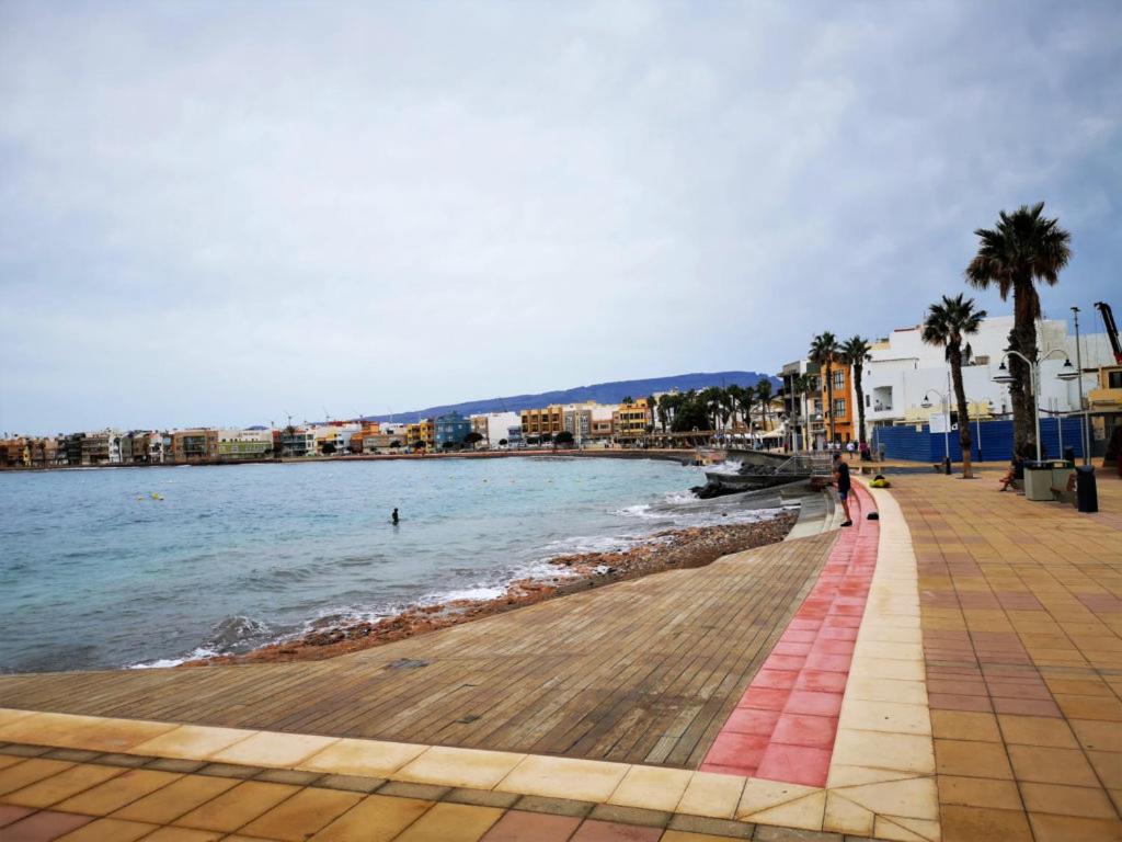 Piso Amanecer CRUCE ARINAGA - B&B
