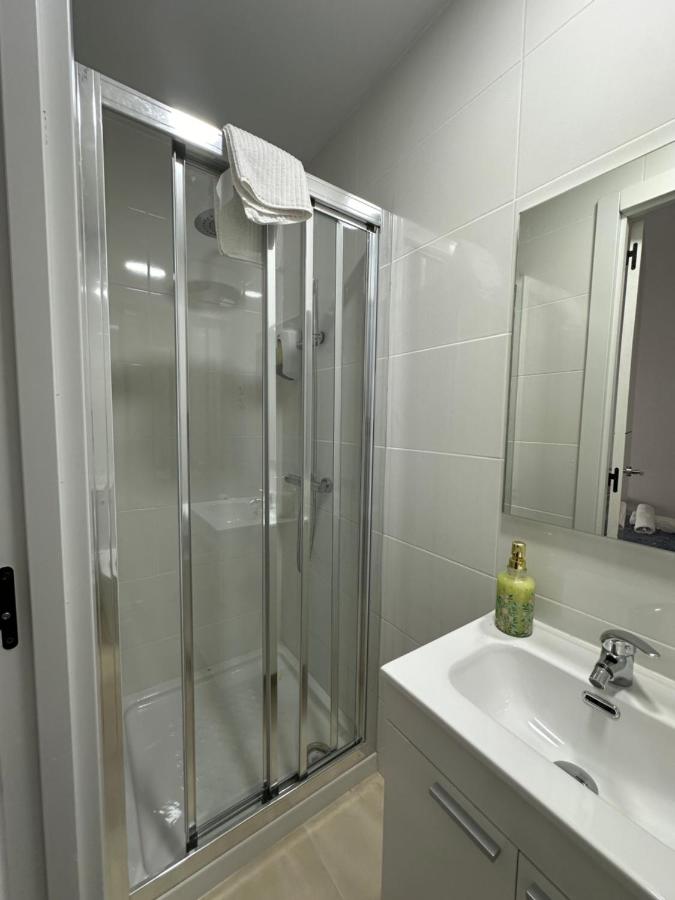 Twin Room with Private Bathroom