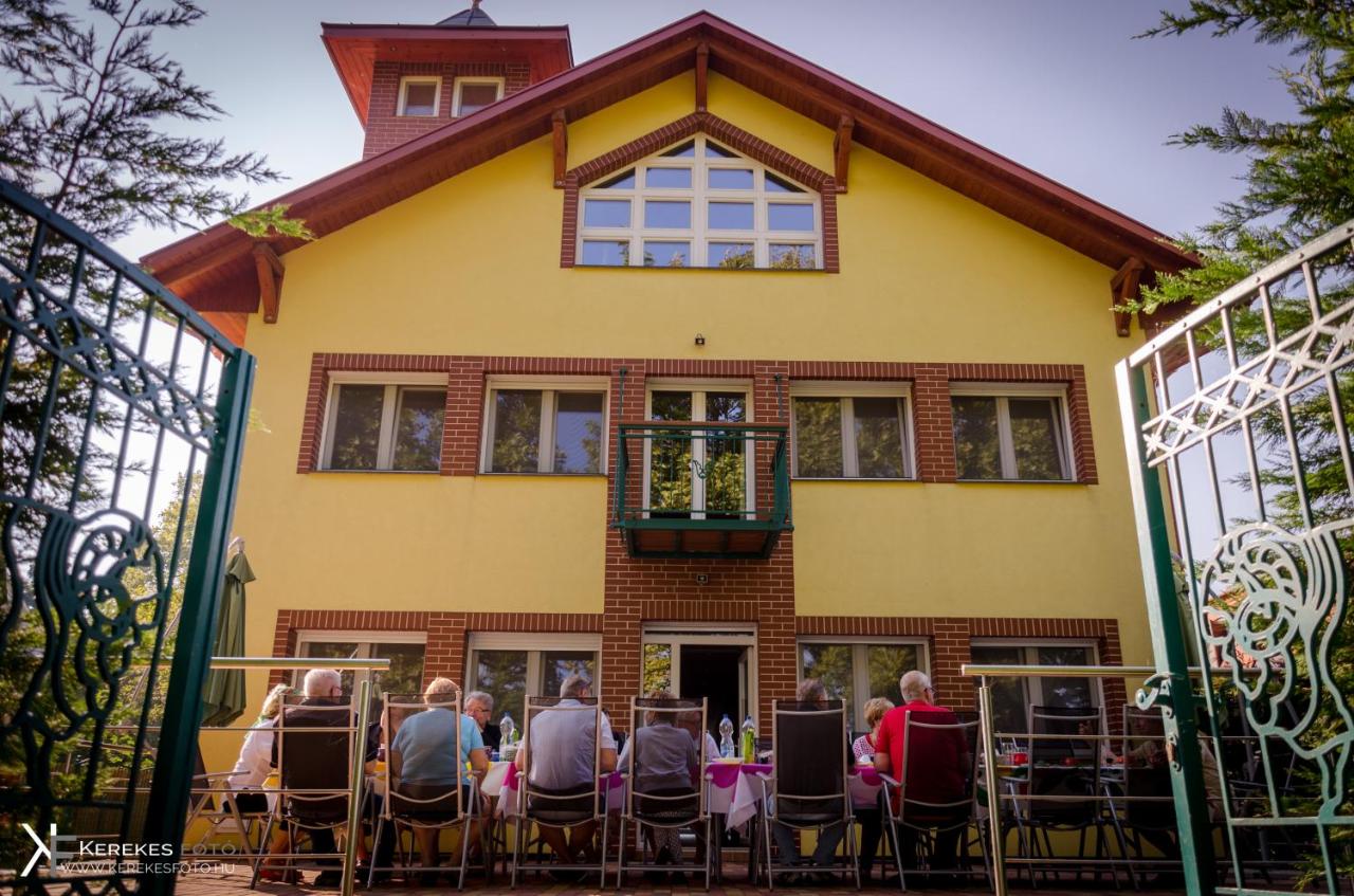 Sába-Ház - B&B Balatonboglár