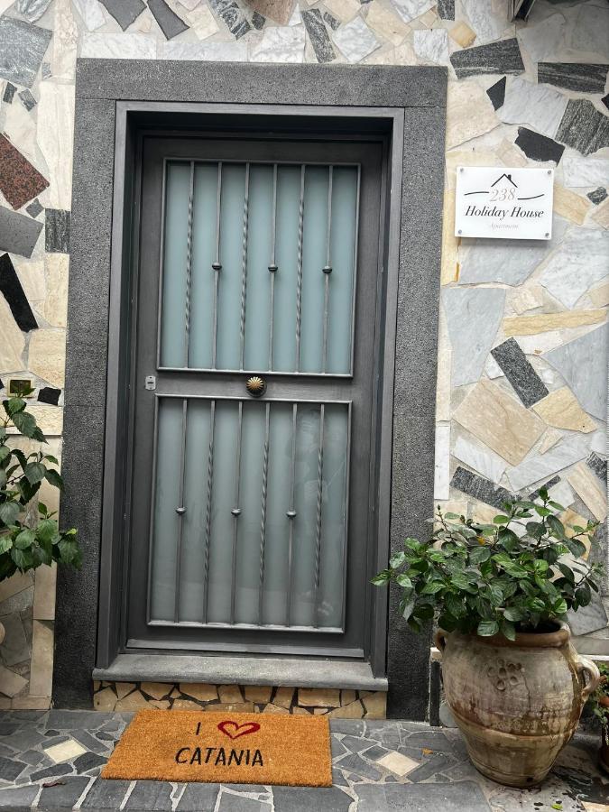 238 Holiday House - B&B Catania