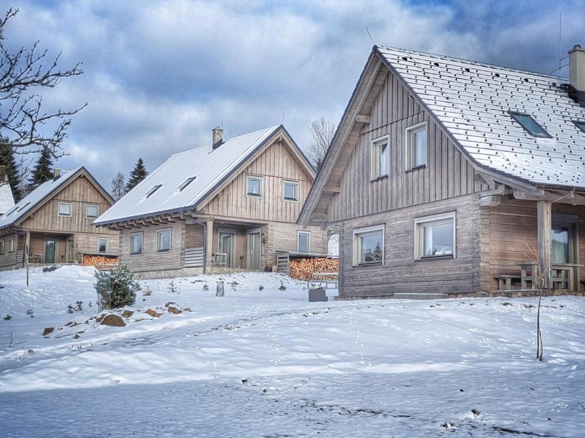 Roubenky Hřebečná - Bed and Breakfast Hřebečná