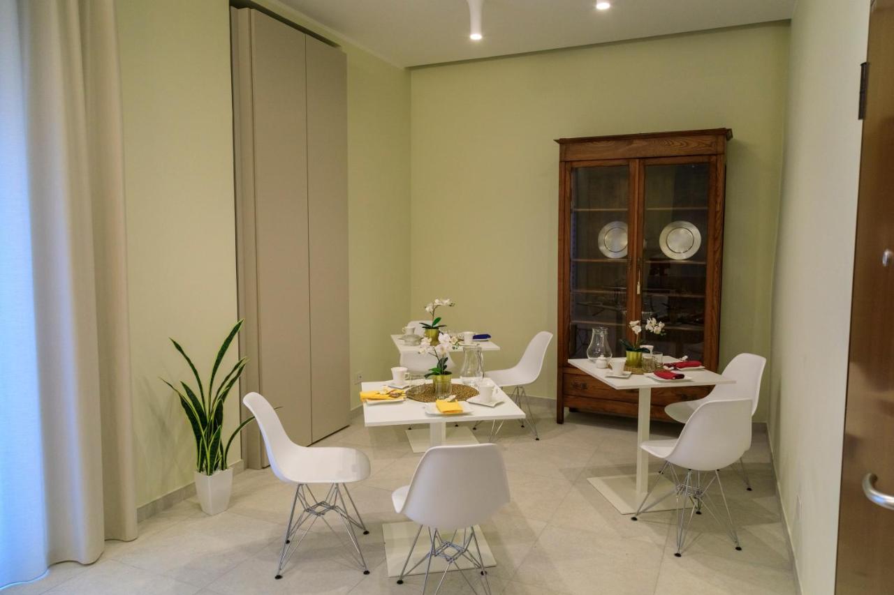 Domus Vivian - B&B Montecorvino Pugliano