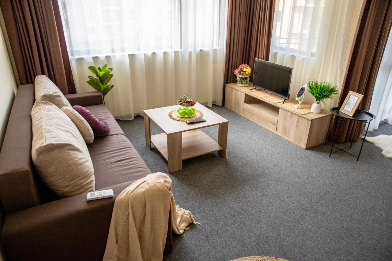 Studio Suite with Balcony - B&B Sv. Konstantin i Elena