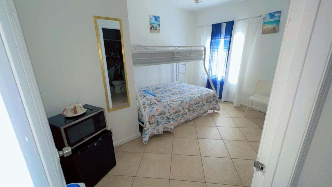 Driepersoonskamer met Eigen Badkamer