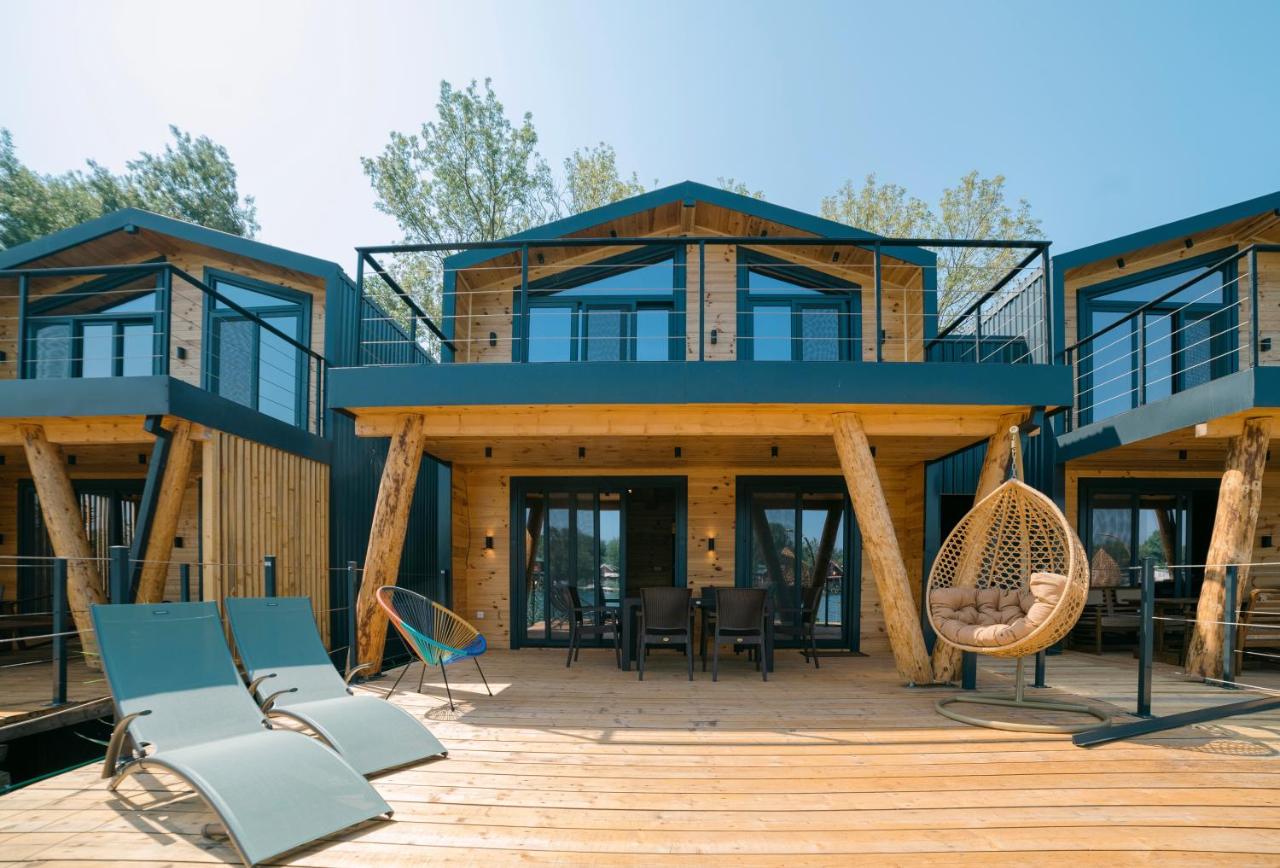 Villa Boga on Ada Bojana - Bed and Breakfast Gornji Štoj