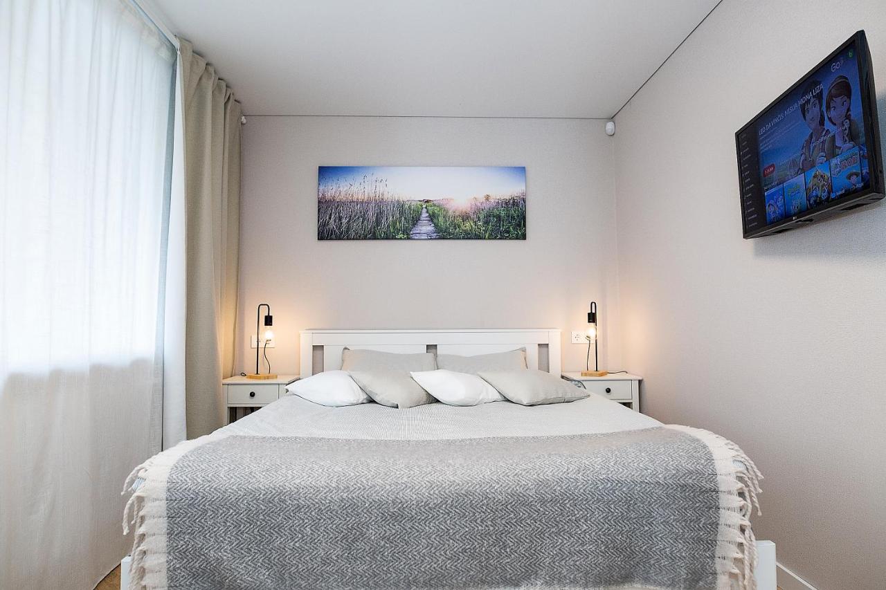 Šviesus ir jaukus butas Šiaulių centre puiki vieta poilsiui #2 - B&B Šiauliai
