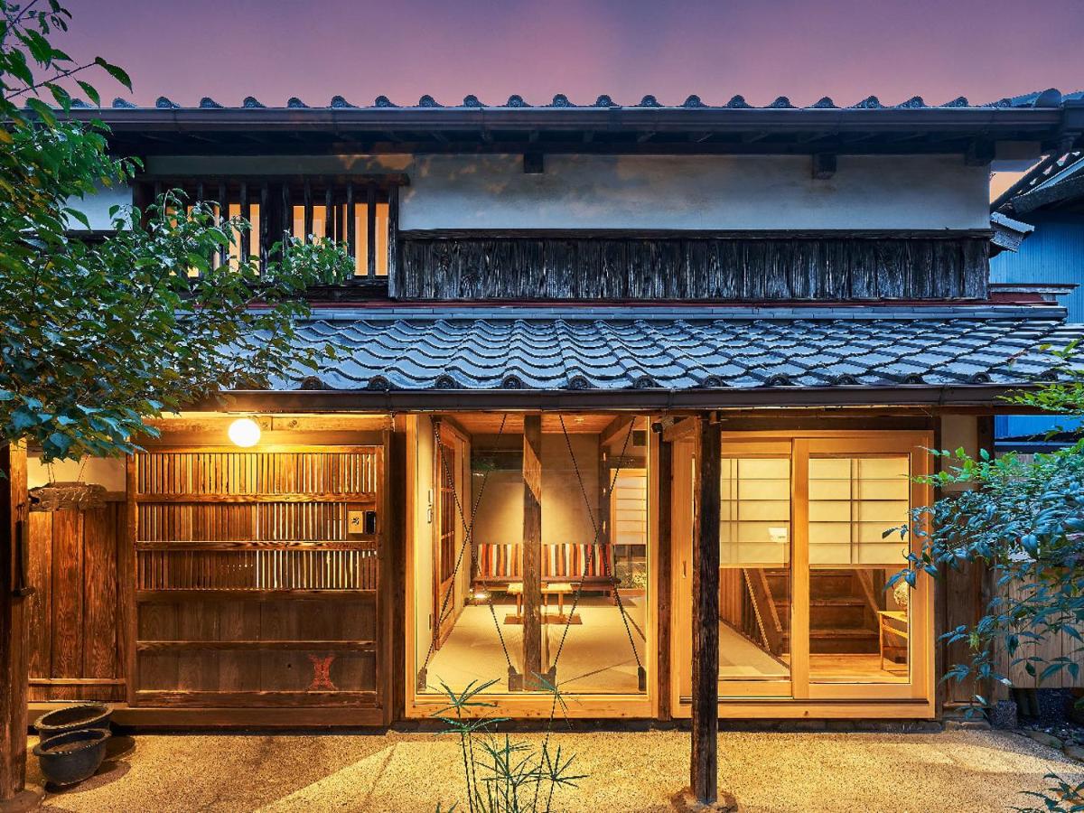 Izumigaya Craft Inn WARAKU - Bed and Breakfast
