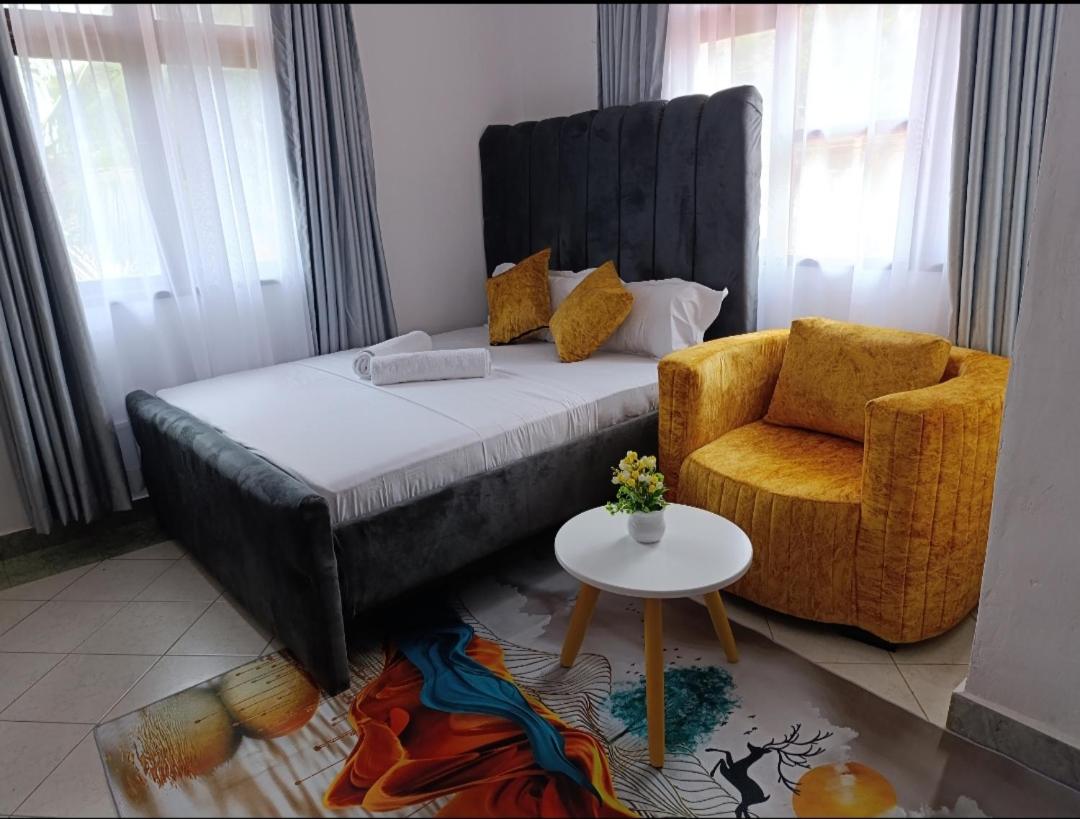 Athena Diani Homes - Ferienwohnung