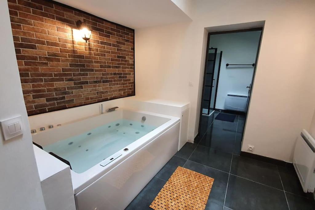 L'authentique - Appartement au style urbanchic - B&B