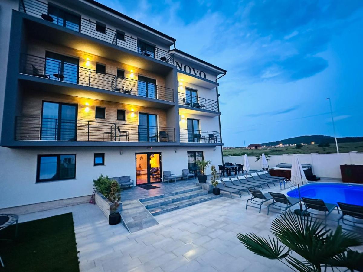 Pensiunea NOVO - B&B