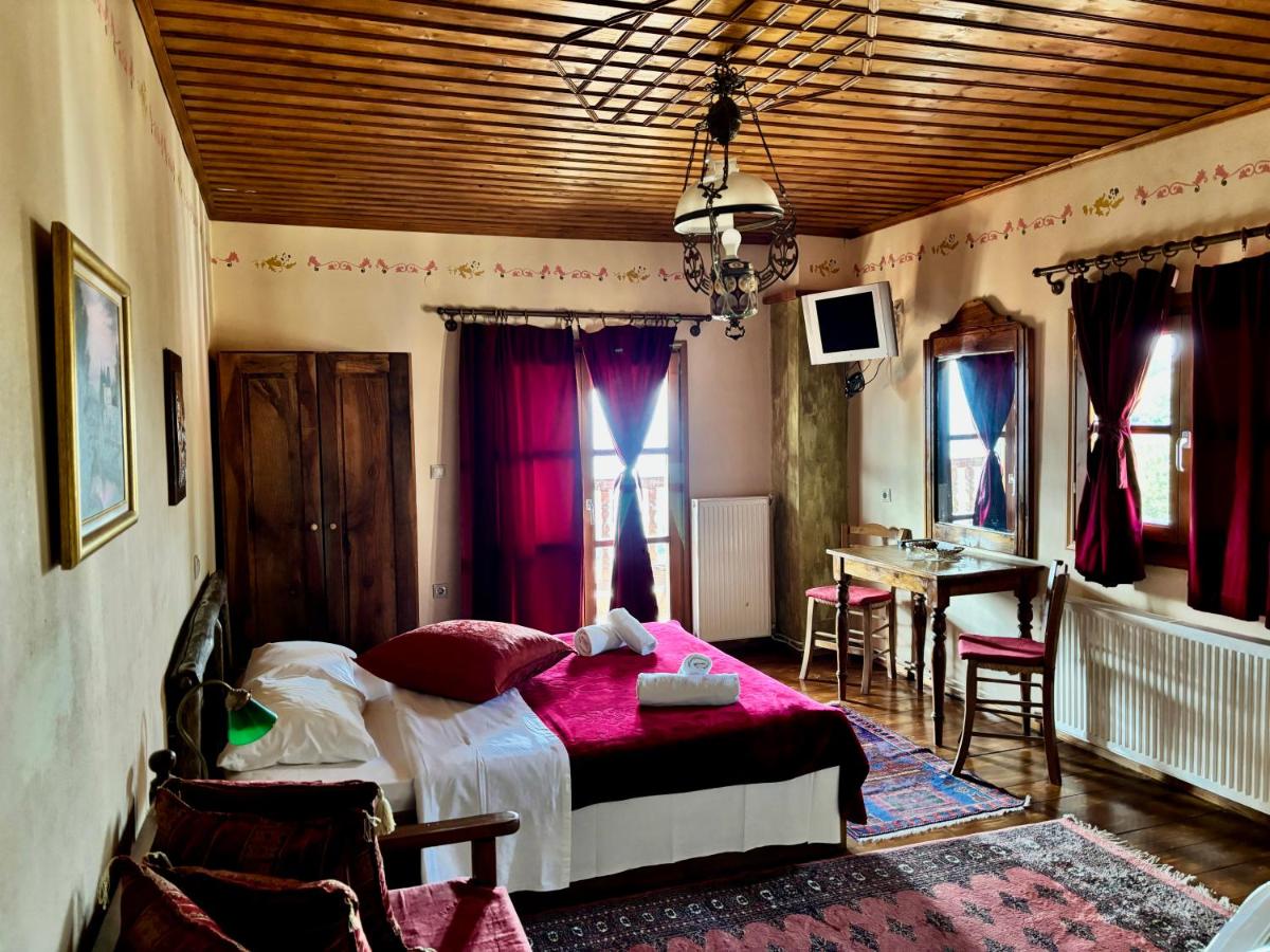 Doppelzimmer mit Seeblick und Kamin